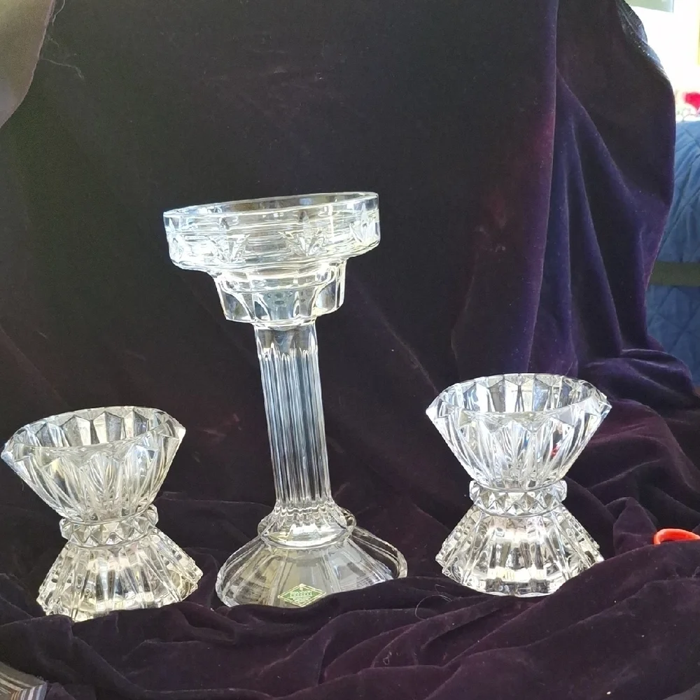 Elegant Crystal Candle Holder